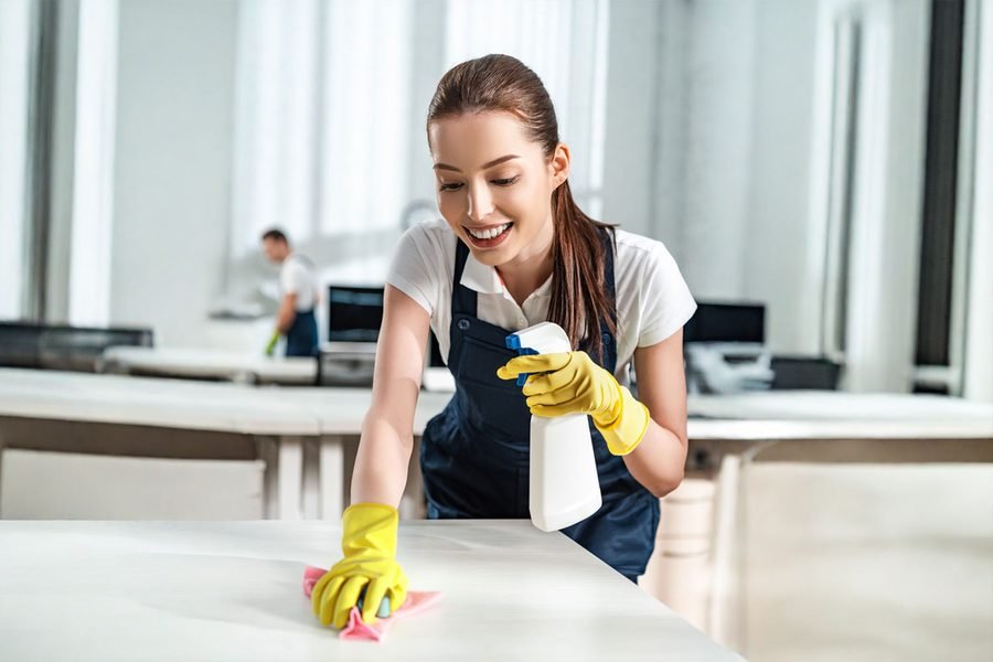 Detail cleaning of kitchen surfaces